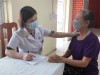 Bệnh viện Ung Bướu tỉnh Bắc Giang tổ chức khám sàng lọc ung thư và cấp thuốc miễn phí cho người dân tại huyện Lục Nam, tỉnh Bắc Giang.